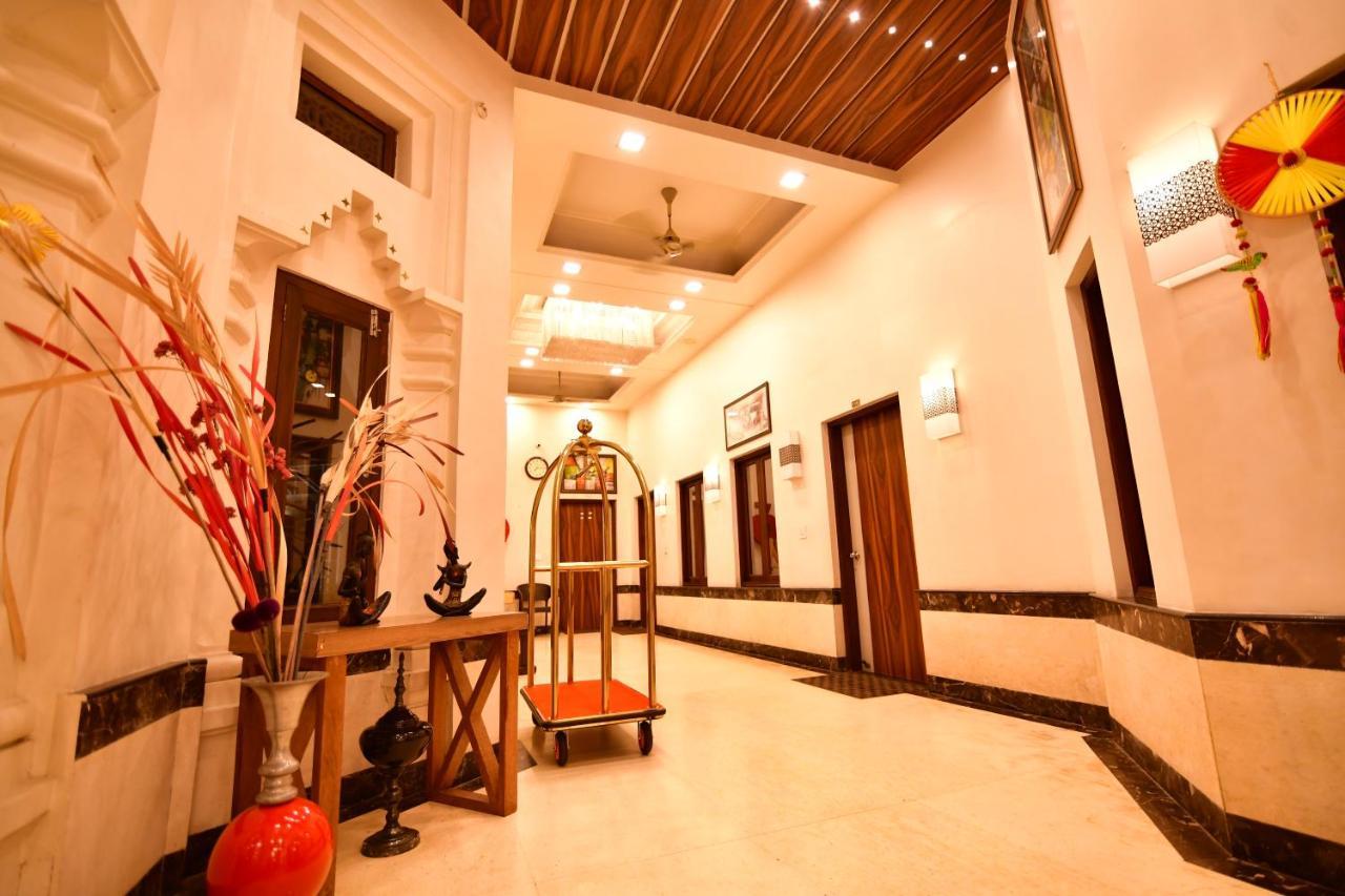 Kamay The Kohinoor Palace - A Heritage Hotel Faizābād المظهر الخارجي الصورة